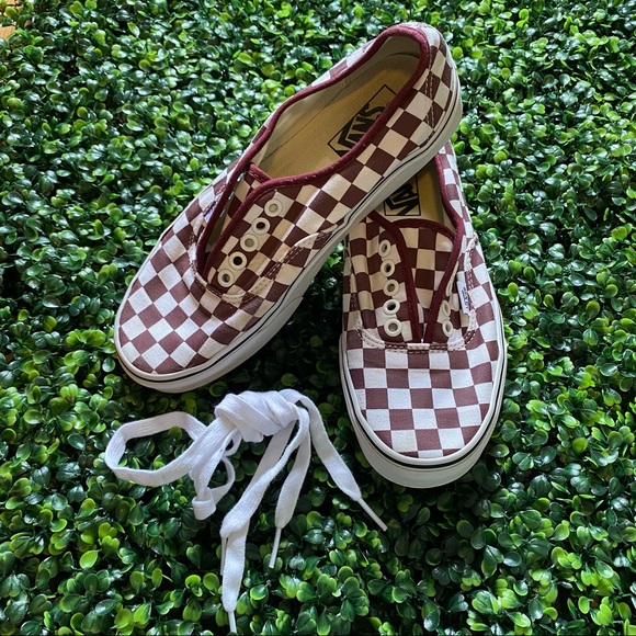 Maroon Checkered Vans Sz. 8.5 - Picture 1 of 9